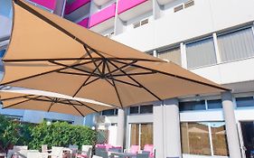 Senb Hotel